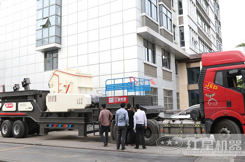 移动式反击破发货现场图片 移动式反击破发货现场图片