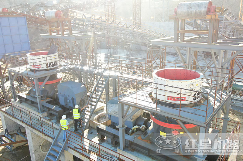 圆锥破碎机客户现场实拍图 圆锥破碎机客户现场实拍图