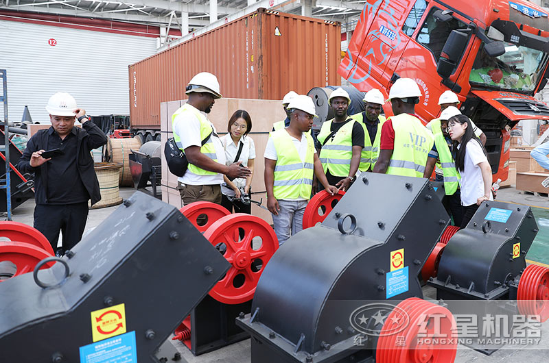 客户来厂考察设备